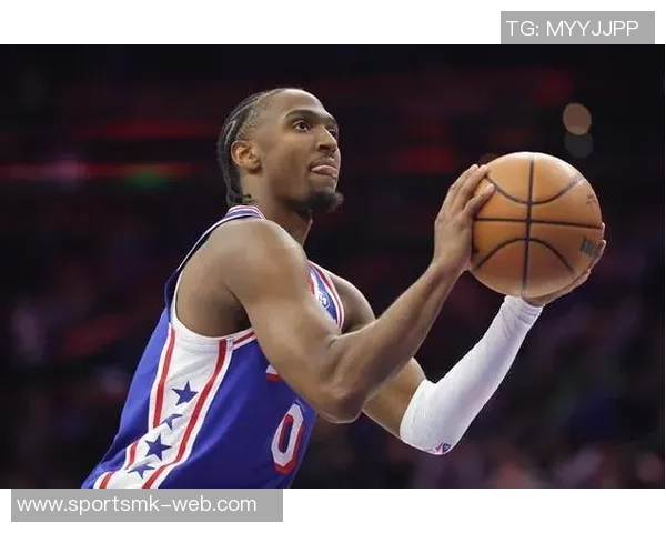 埃奇库姆与马克西争吵升级洛瑞出面调解纳斯暗示其他人保持沉默 埃奇库姆与马克西争吵升级洛瑞出面调解纳斯暗示其他人保持沉默